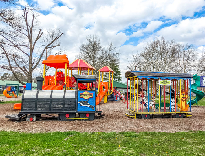 Marion Park District Ray Fosse Park Train play set