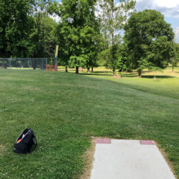 Pharaoh's Way Disc Golf hole 17 start