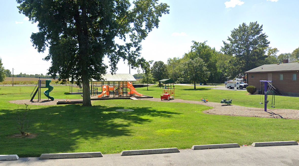 Marion IL Parks: Ashely Pak Play ground
