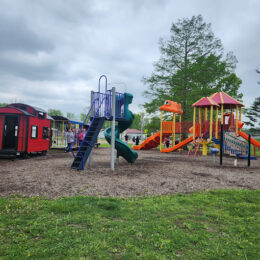 Ray Fosse Park Play Set